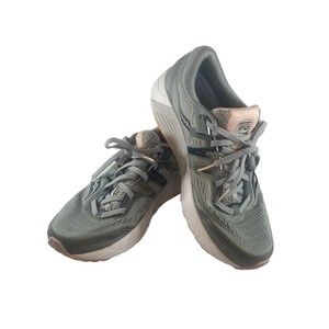Saucony ISO 2 Series Sneakers Womens 9.5 Gray Everun Running Shoes S10464-2